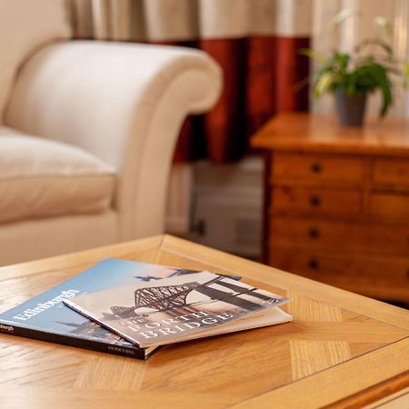 Stylish Victorian Apartment'S Close To The Botanical Gardens, Free Parking! 爱丁堡 外观 照片