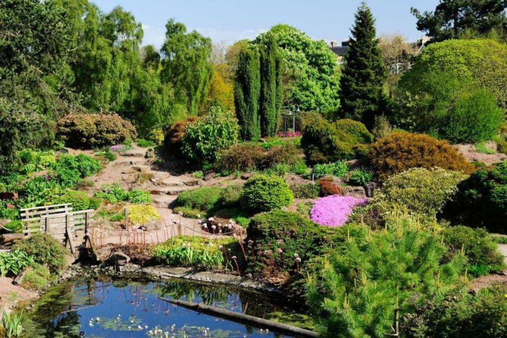 Stylish Victorian Apartment'S Close To The Botanical Gardens, Free Parking! 爱丁堡 外观 照片