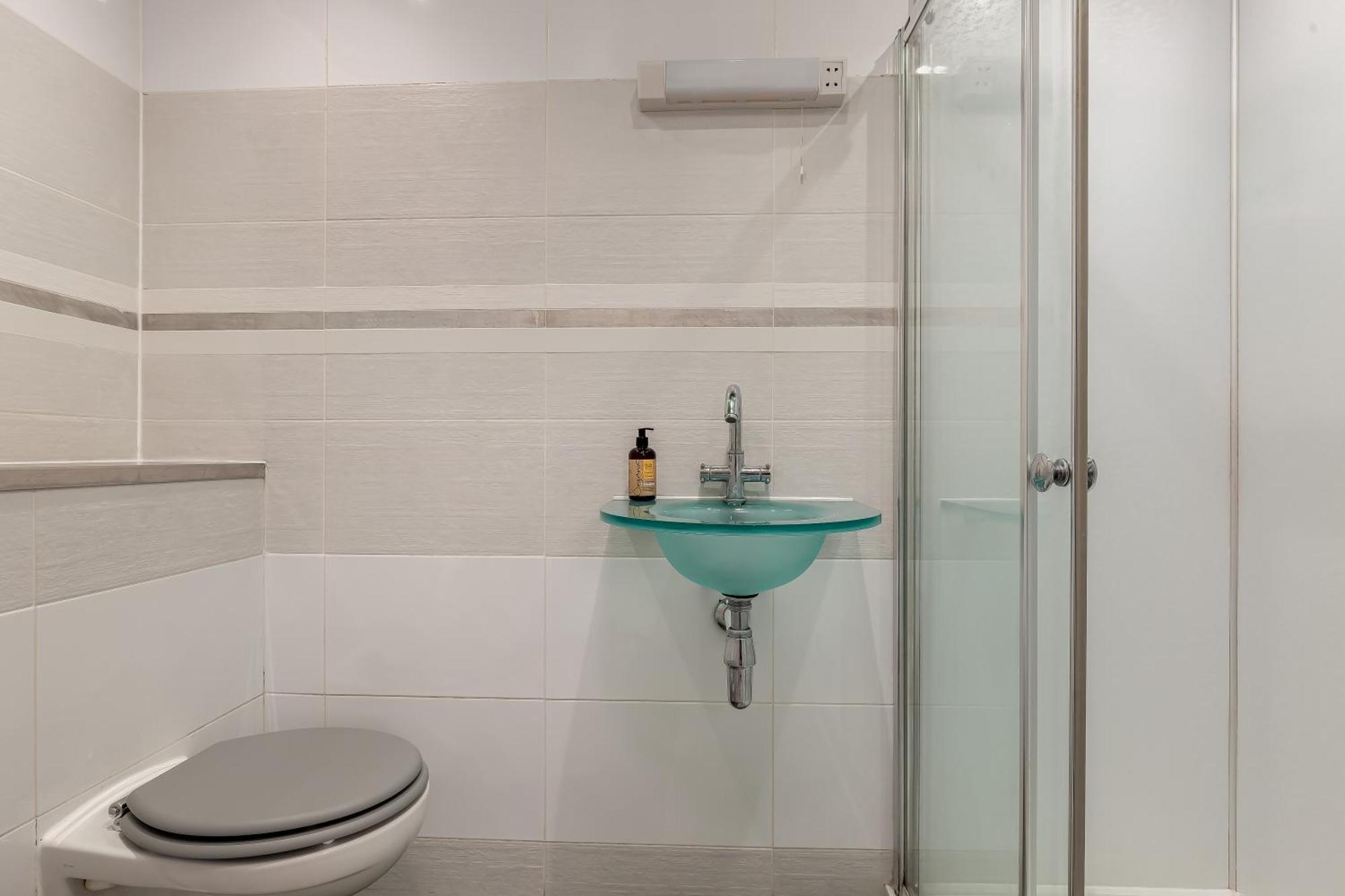 Stylish Victorian Apartment'S Close To The Botanical Gardens, Free Parking! 爱丁堡 外观 照片