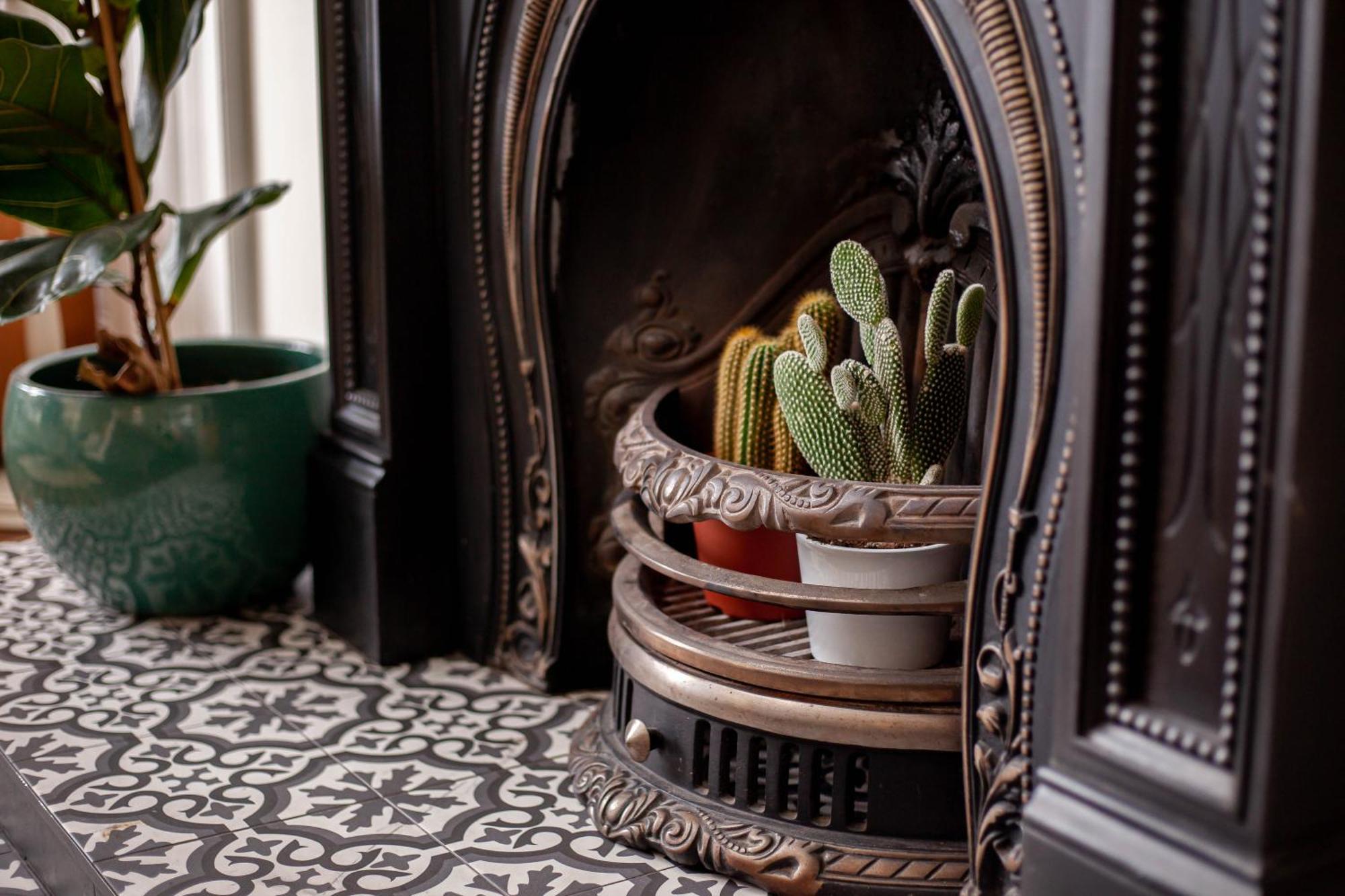 Stylish Victorian Apartment'S Close To The Botanical Gardens, Free Parking! 爱丁堡 外观 照片