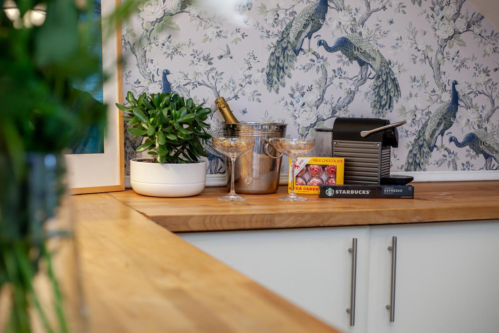 Stylish Victorian Apartment'S Close To The Botanical Gardens, Free Parking! 爱丁堡 外观 照片