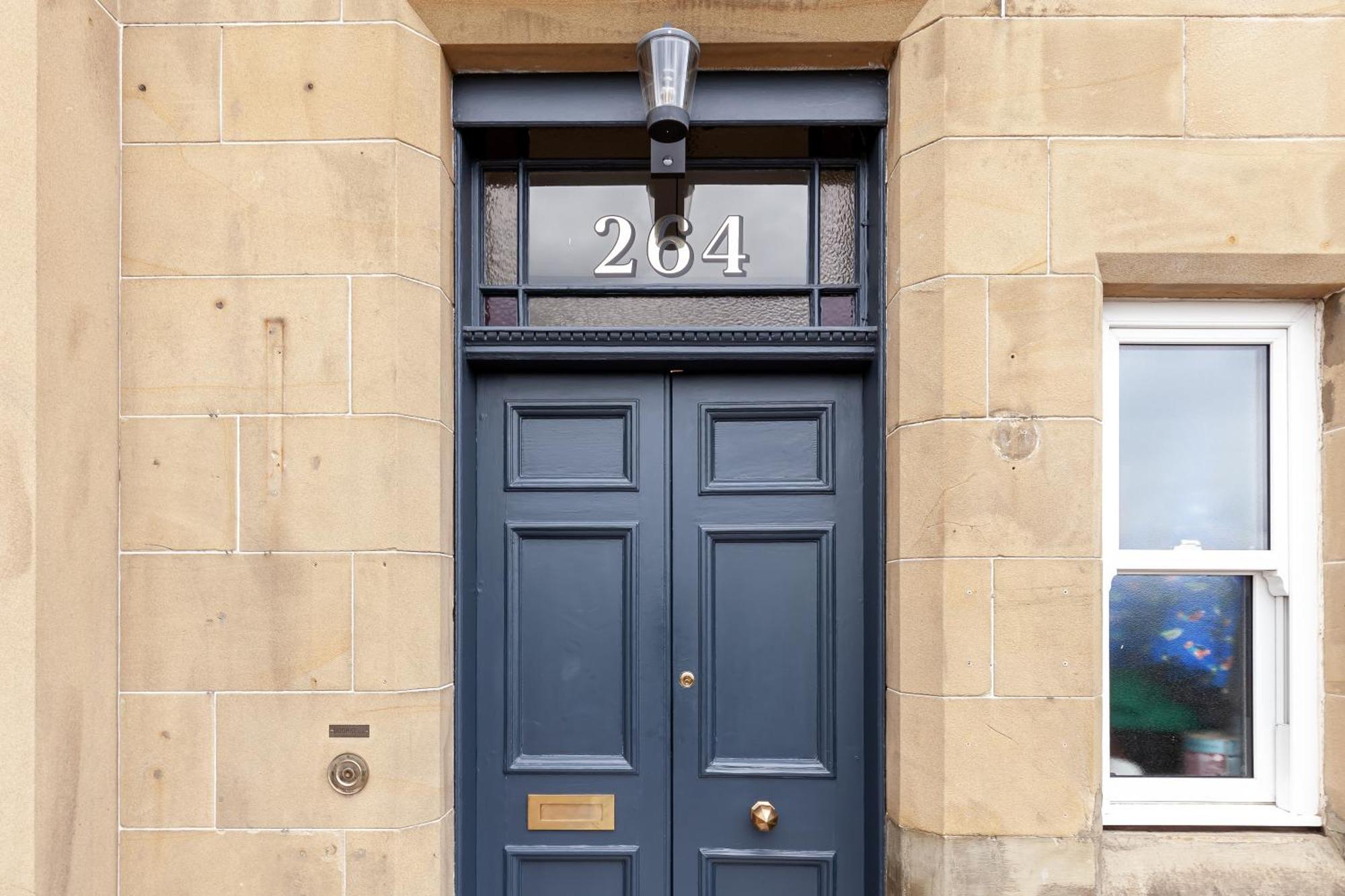 Stylish Victorian Apartment'S Close To The Botanical Gardens, Free Parking! 爱丁堡 外观 照片